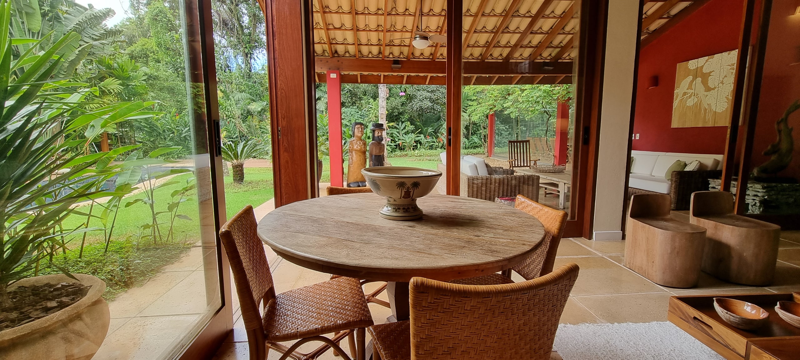 Locação Temporada Condominio Iporanga Casa Praia de Iporanga Guarujá