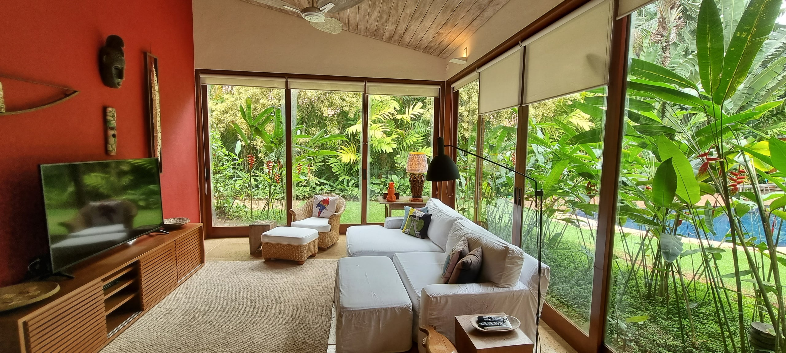 Locação Temporada Condominio Iporanga Casa Praia de Iporanga Guarujá