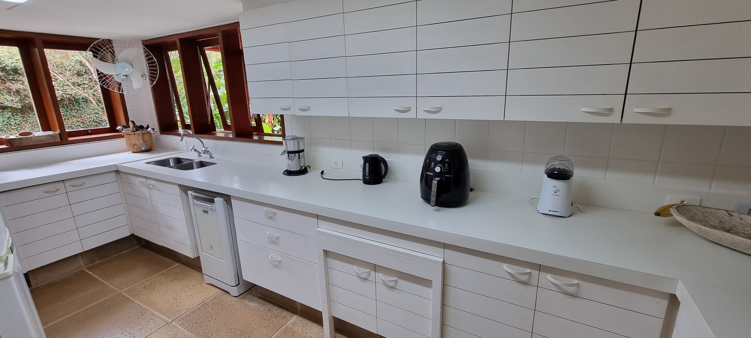 Locação Temporada Condominio Iporanga Casa Praia de Iporanga Guarujá