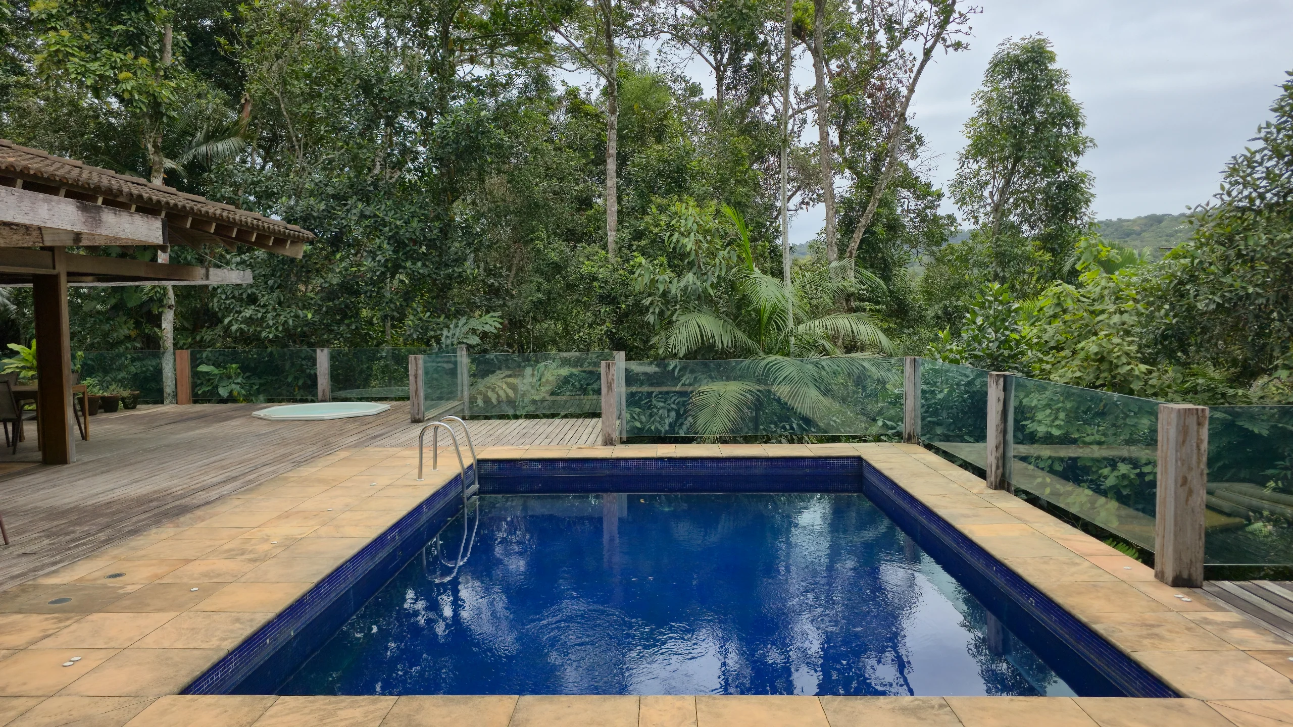 Casa Cercada Pela Mata a Venda no Condominio Iporanga Guaruja Vista Montanha Praia de Iporanga