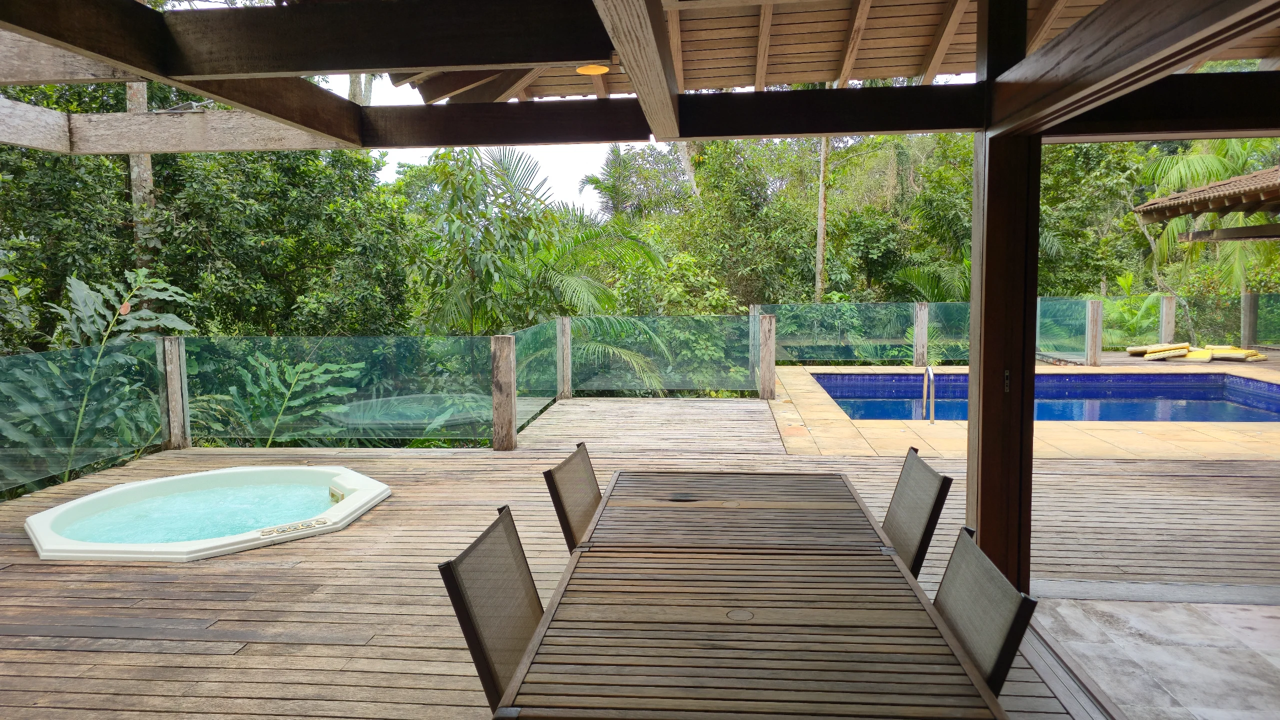 Casa Cercada Pela Mata a Venda no Condominio Iporanga Guaruja Vista Montanha Praia de Iporanga
