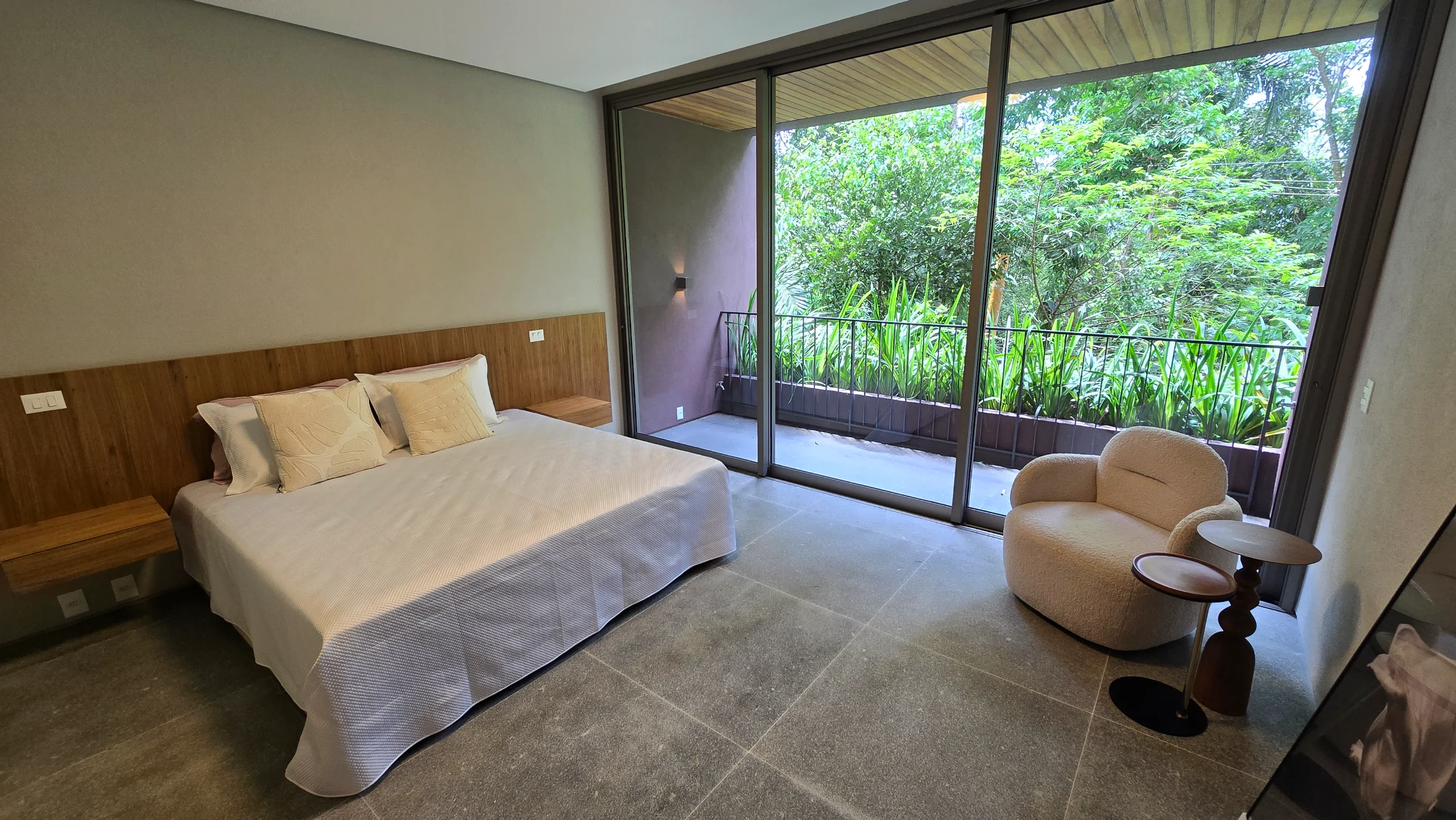 Imovel no Condominio Sitio Sao Pedro na Praia de Sao Pedro Guaruja
