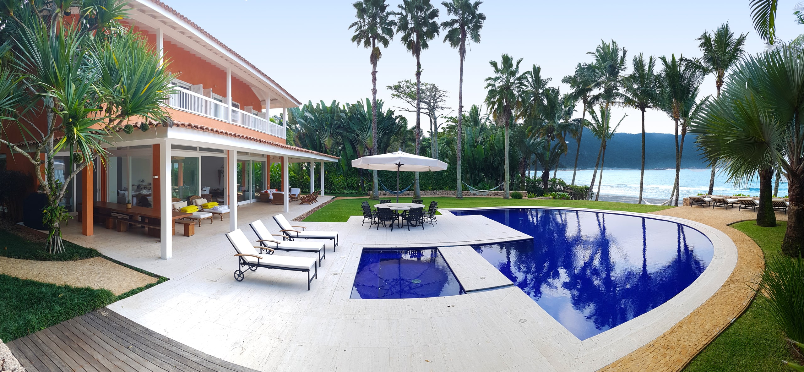 Casa Pé na Areia Condominio Iporanga Venda