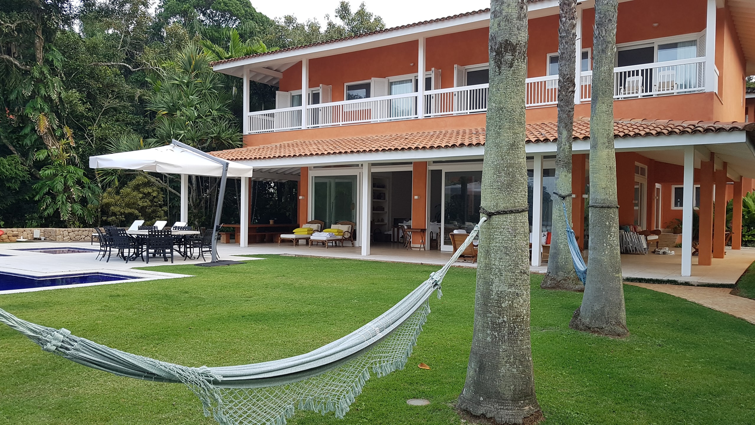 Casa Pé na Areia Condominio Iporanga Venda