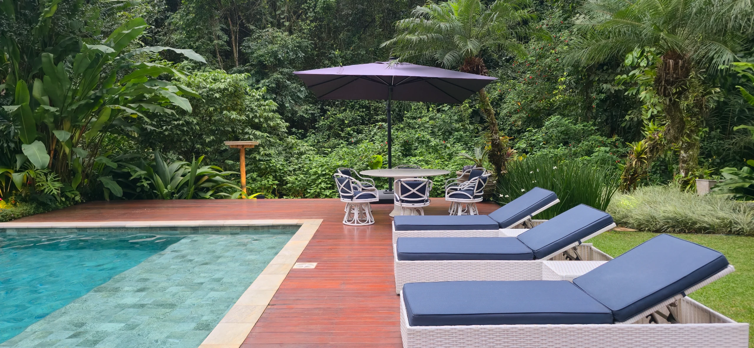 Casa a Venda Praia de Iporanga e Aluguel Temporada Condominio Iporanga Guarujá