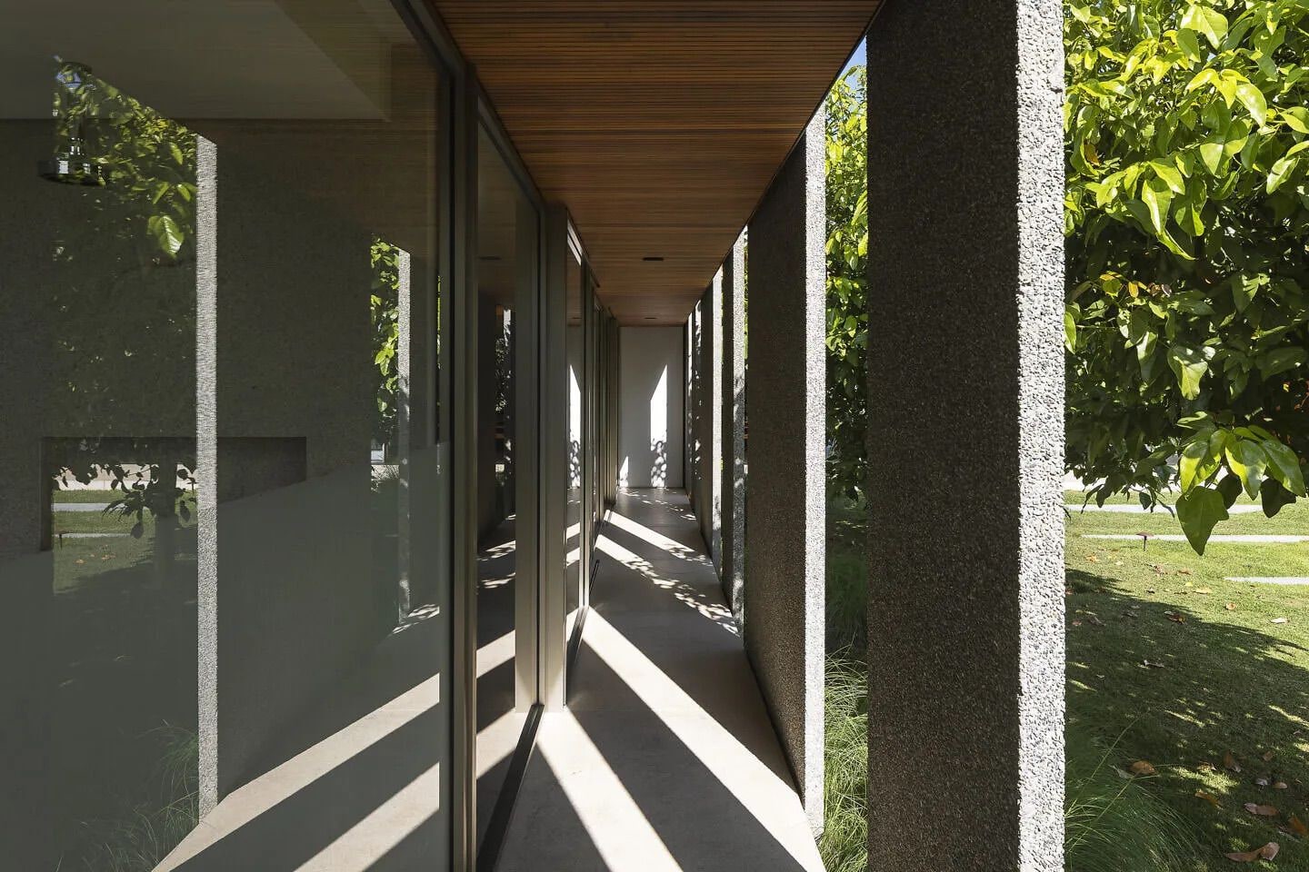 Casa Venda na Fazenda Boa Vista por Jacobsen Arquitetura em Porto Feliz