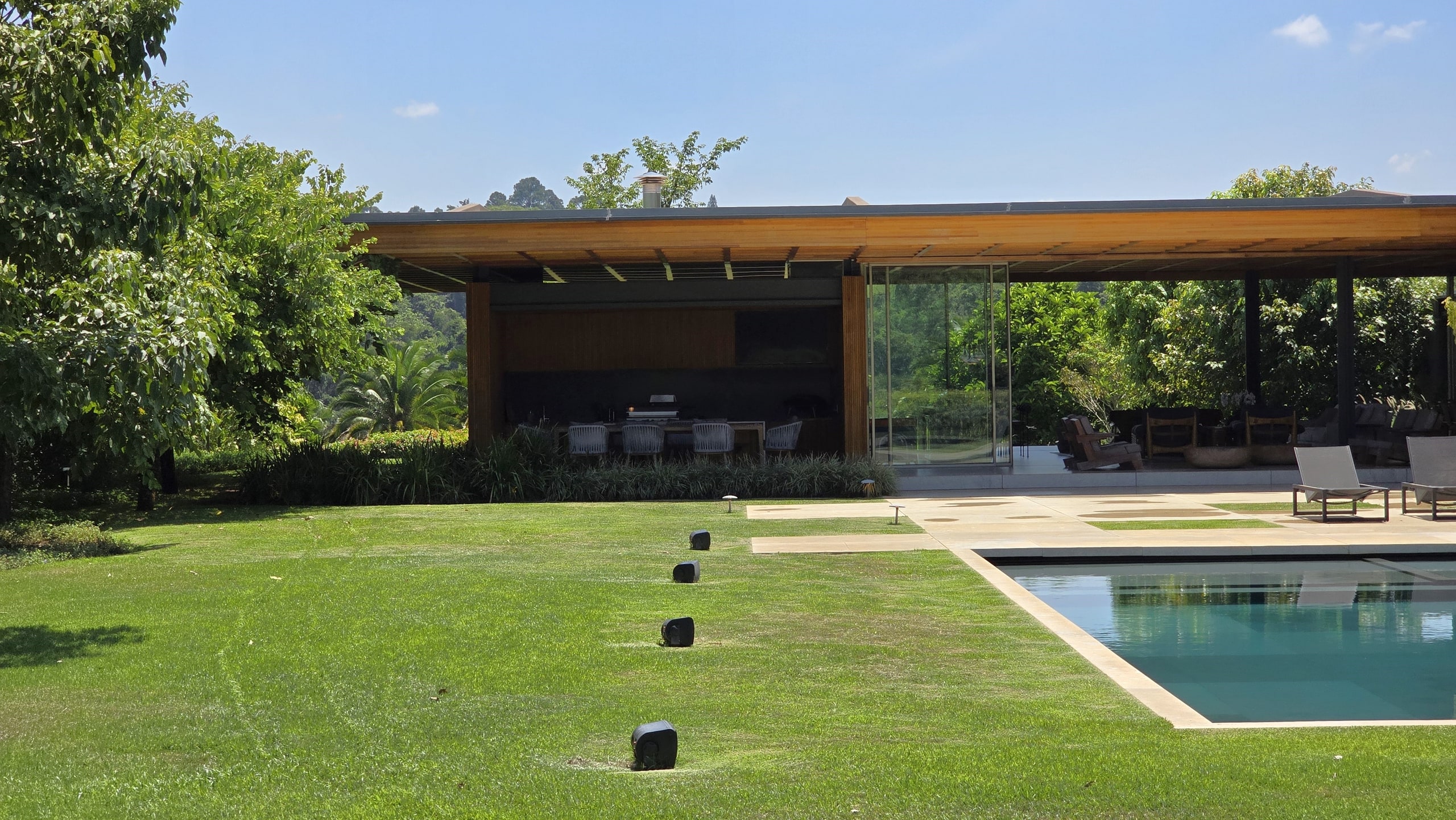 Casa Venda na Fazenda Boa Vista por Jacobsen Arquitetura em Porto Feliz