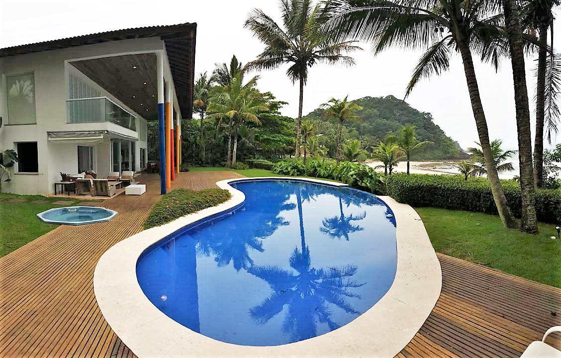 Imóveis Pé na Areia Condominio Iporanga Guarujá