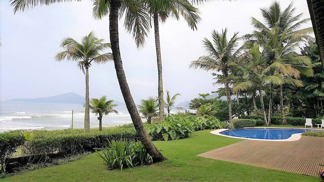 Imóveis Pé na Areia Condominio Iporanga Guarujá