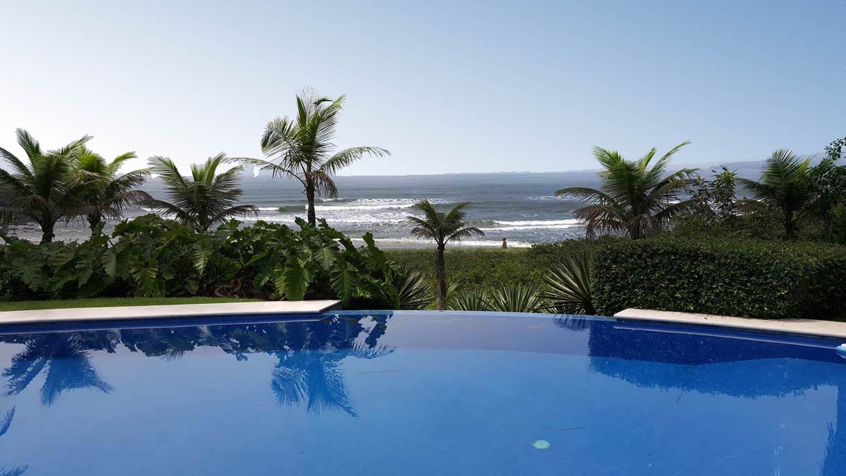 Casa no Condomínio Iporanga Guarujá — Villa 493
