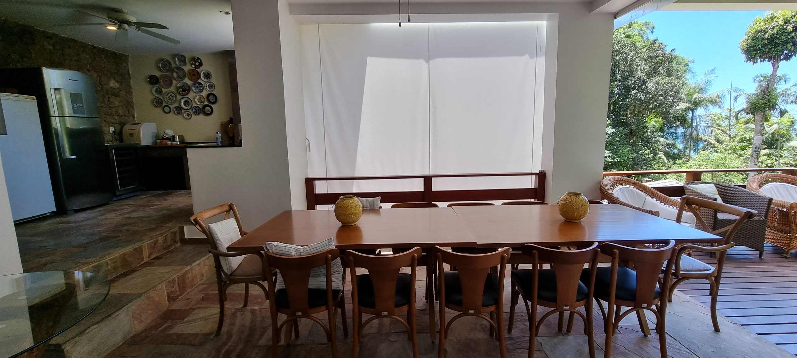 Imoveis Venda meio Mato do Condominio São Pedro Guaruja