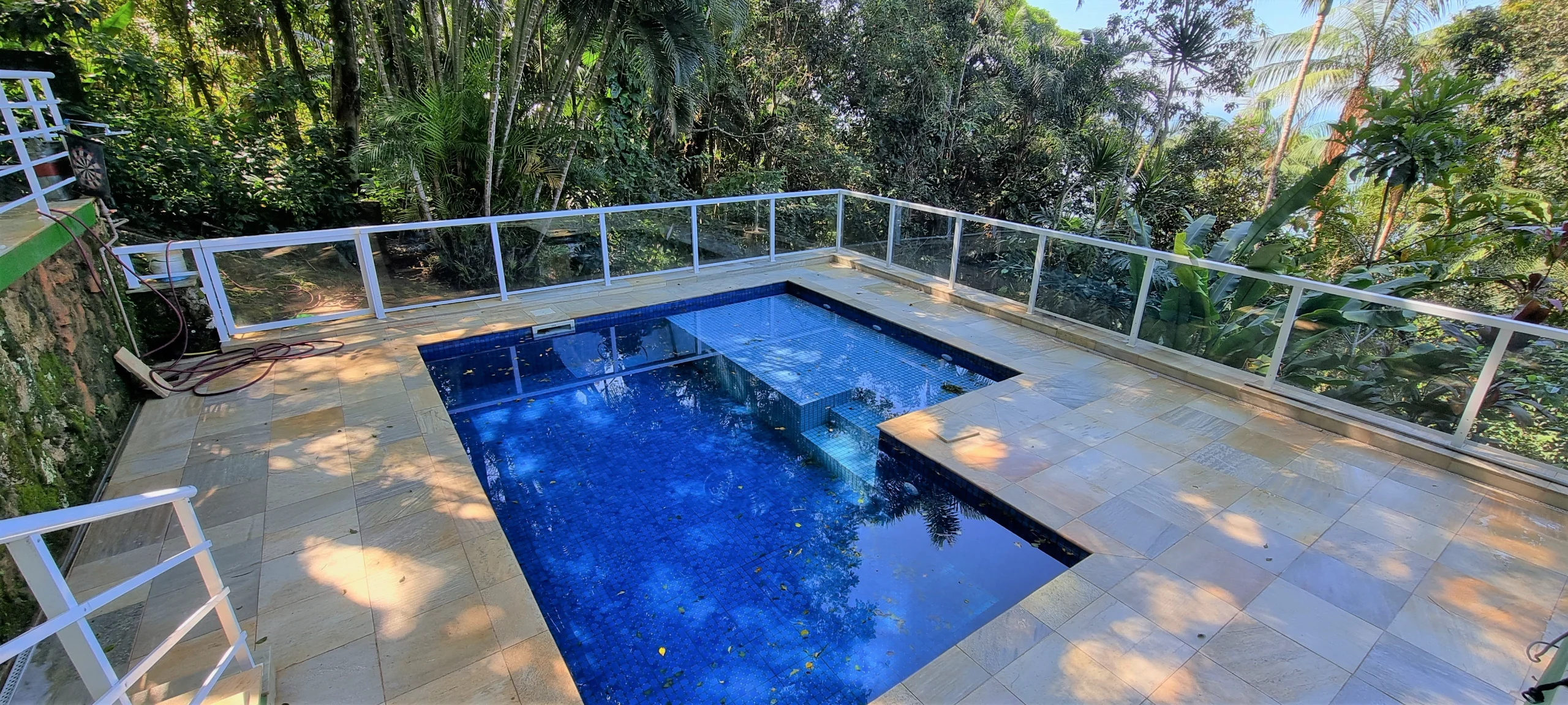 Casa no Condomínio Tijucopava Guarujá — Villa 208