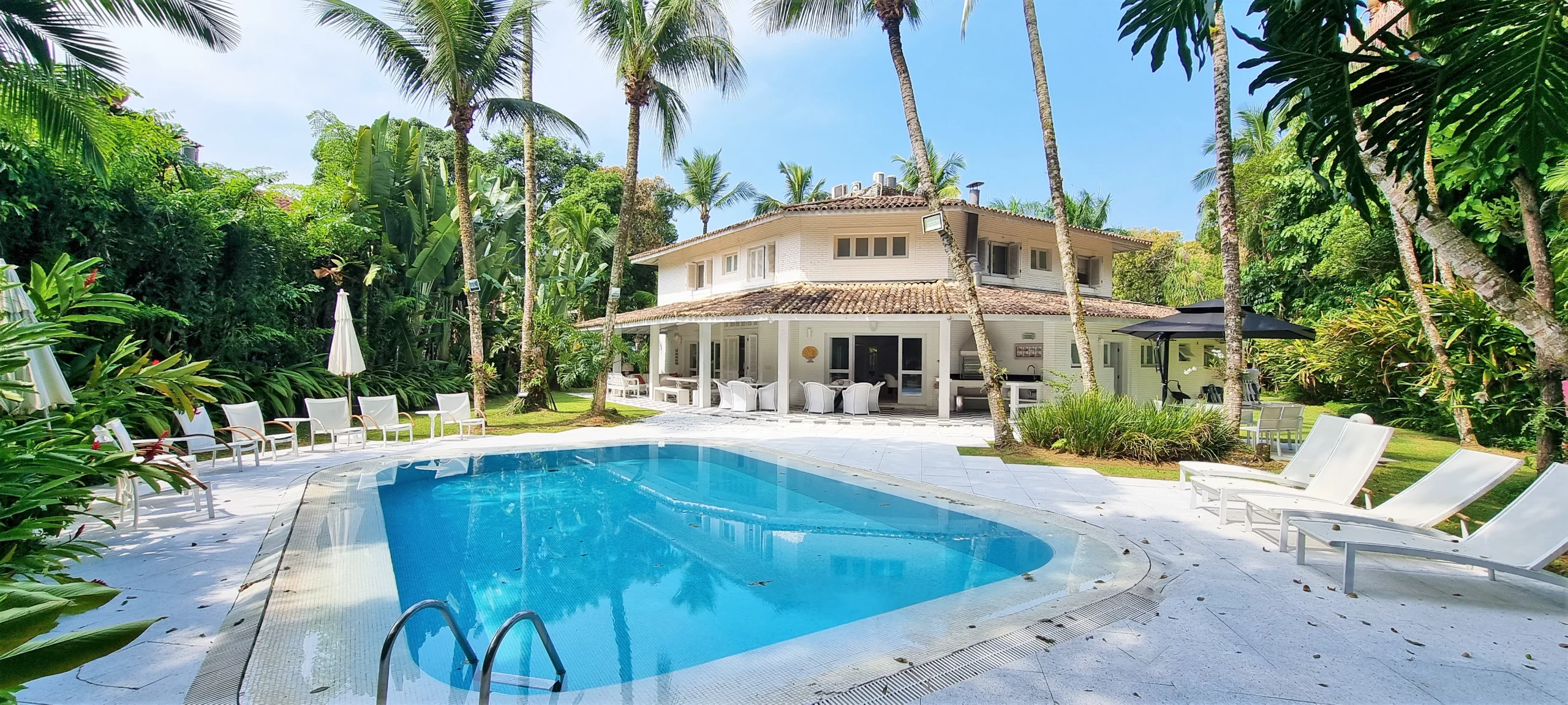 Casa no Condomínio Iporanga Guarujá — Villa 430