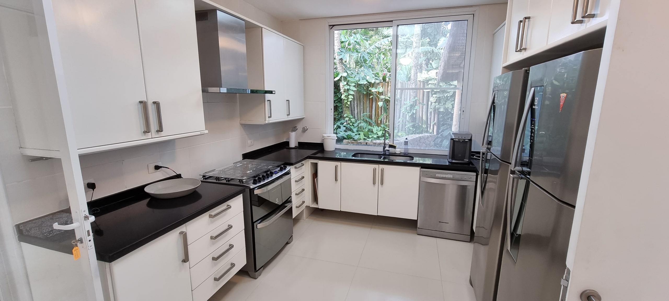 Casa no Condominio Iporanga a Venda