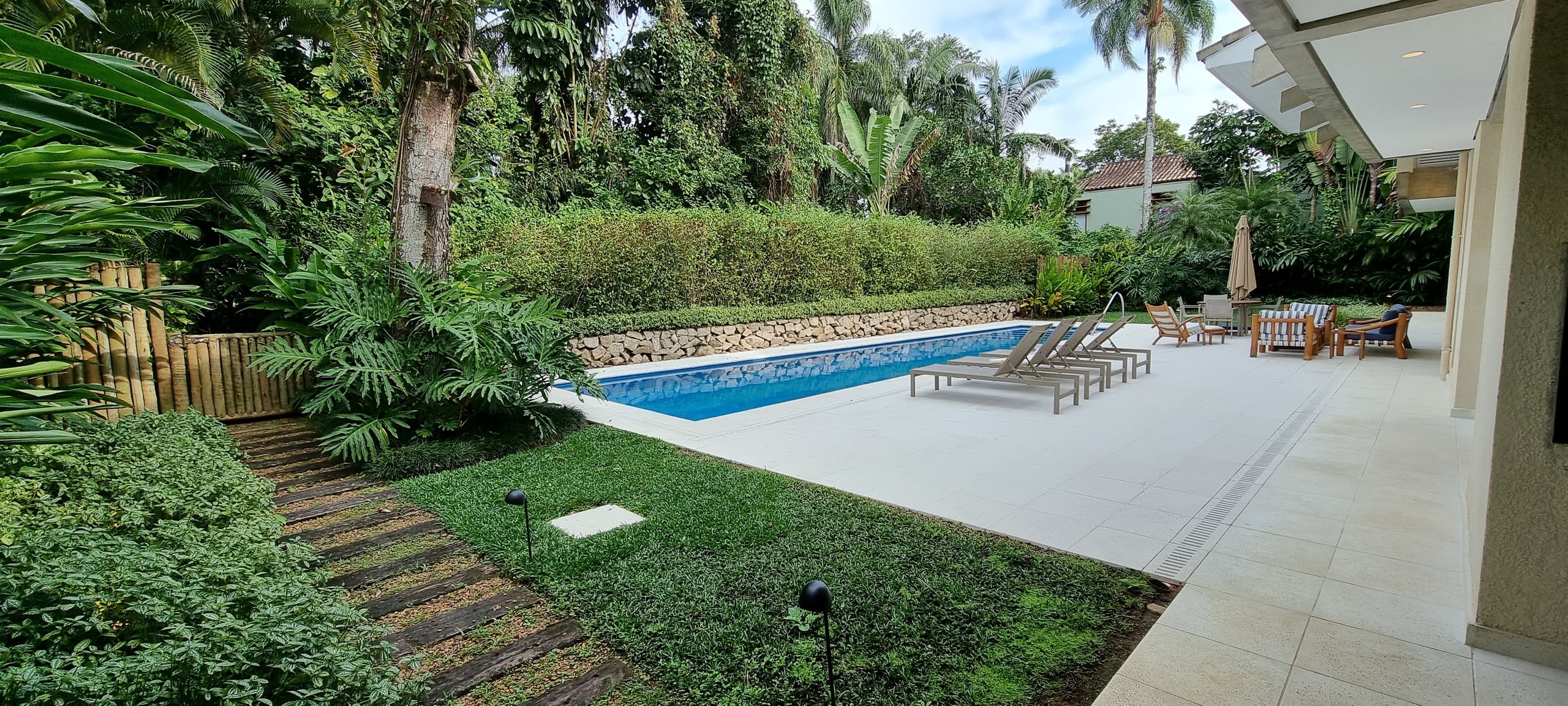 Casa no Condominio Iporanga a Venda