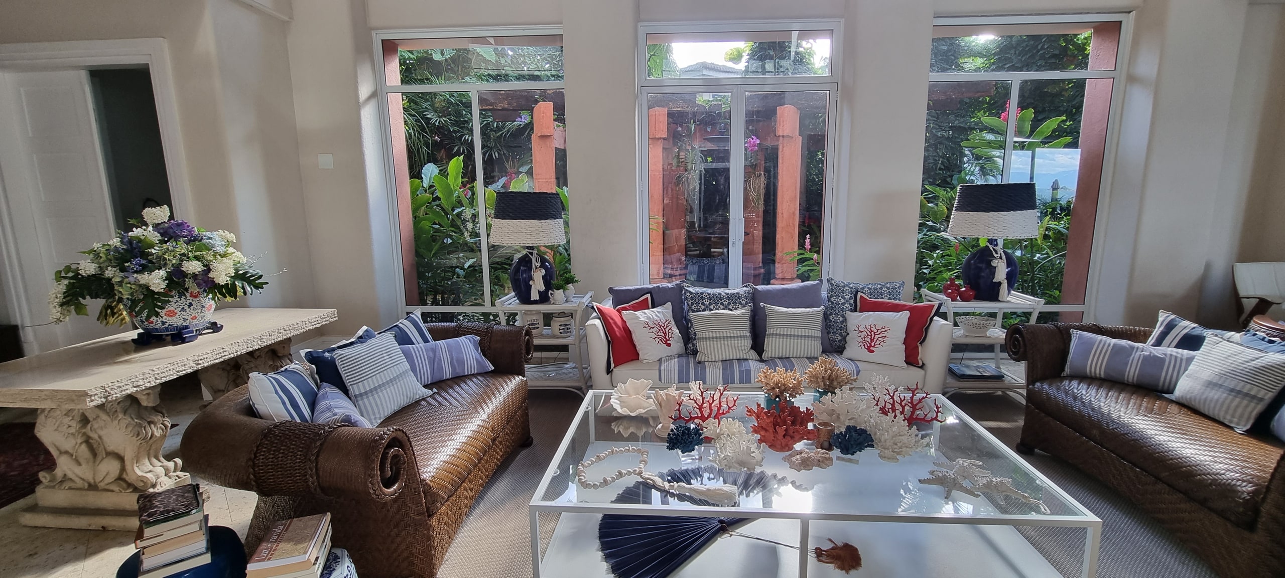 Casas Locaão Pé na Areia Condominio Iporanga