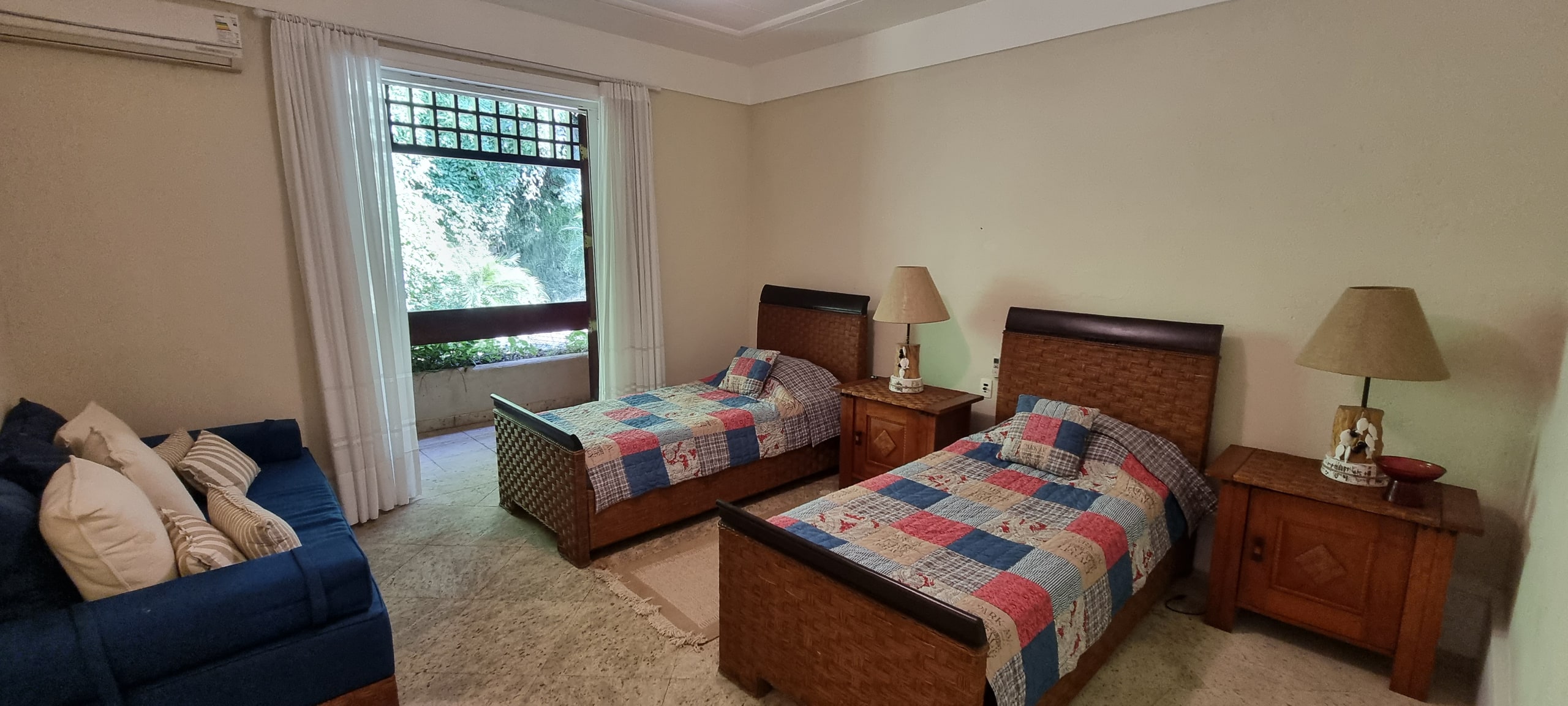 Casas Locaão Pé na Areia Condominio Iporanga