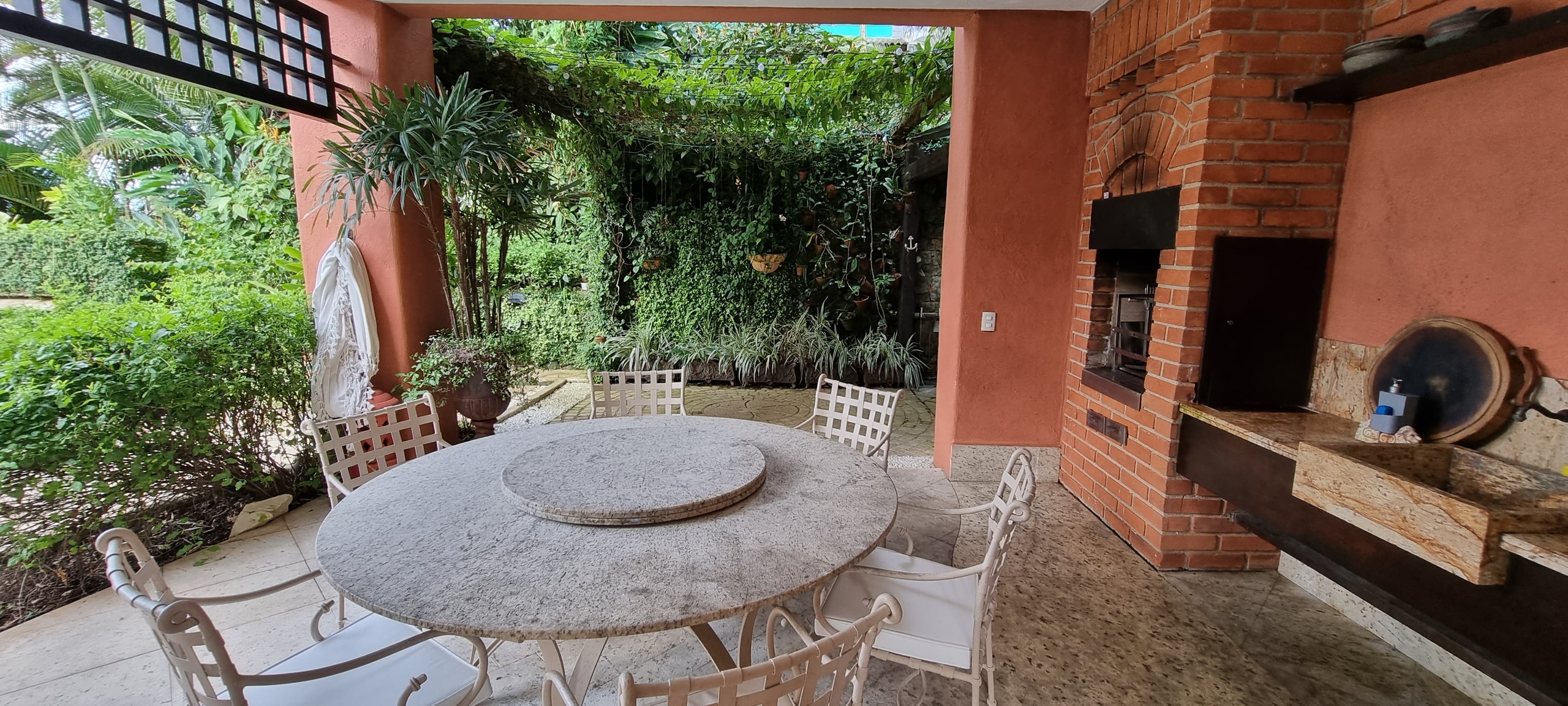 Casas Locaão Pé na Areia Condominio Iporanga