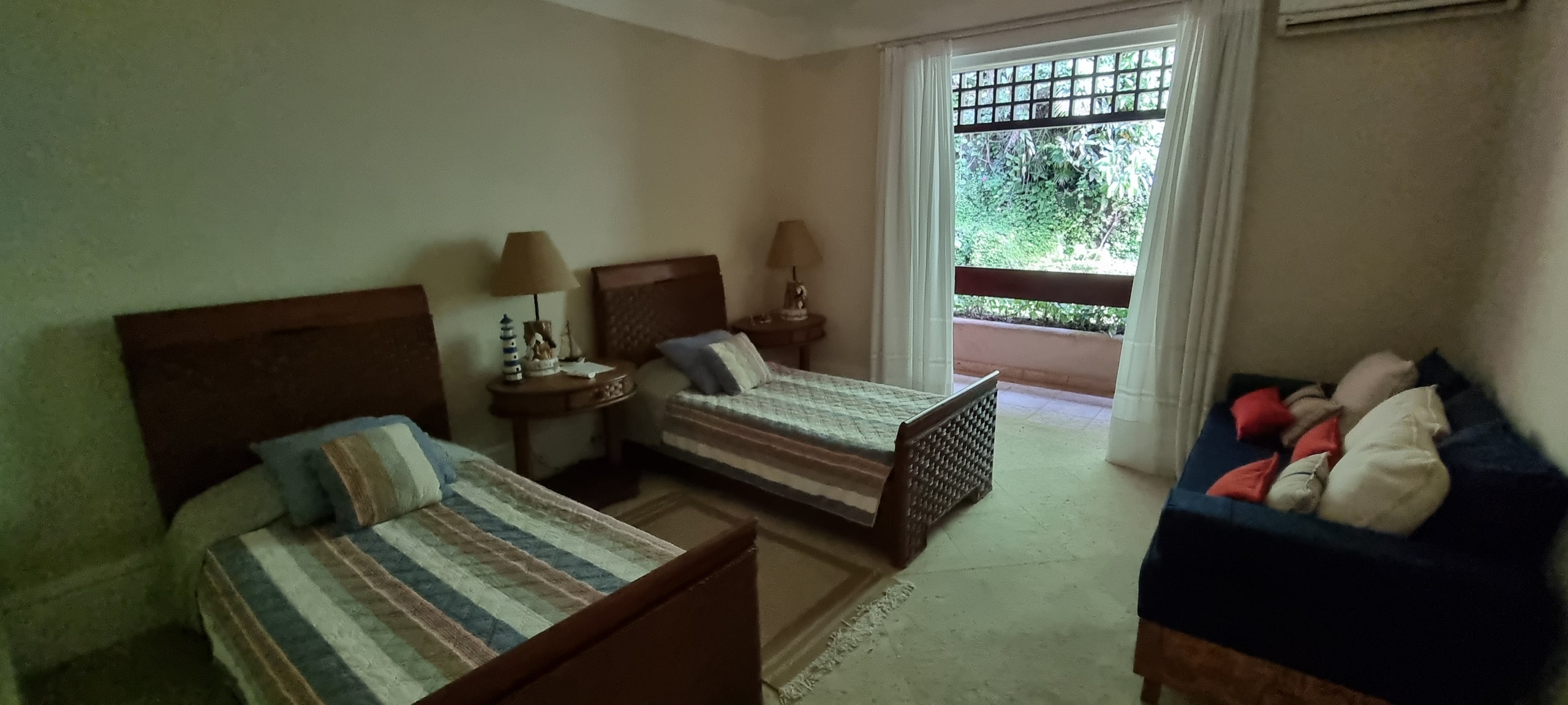 Casas Locaão Pé na Areia Condominio Iporanga