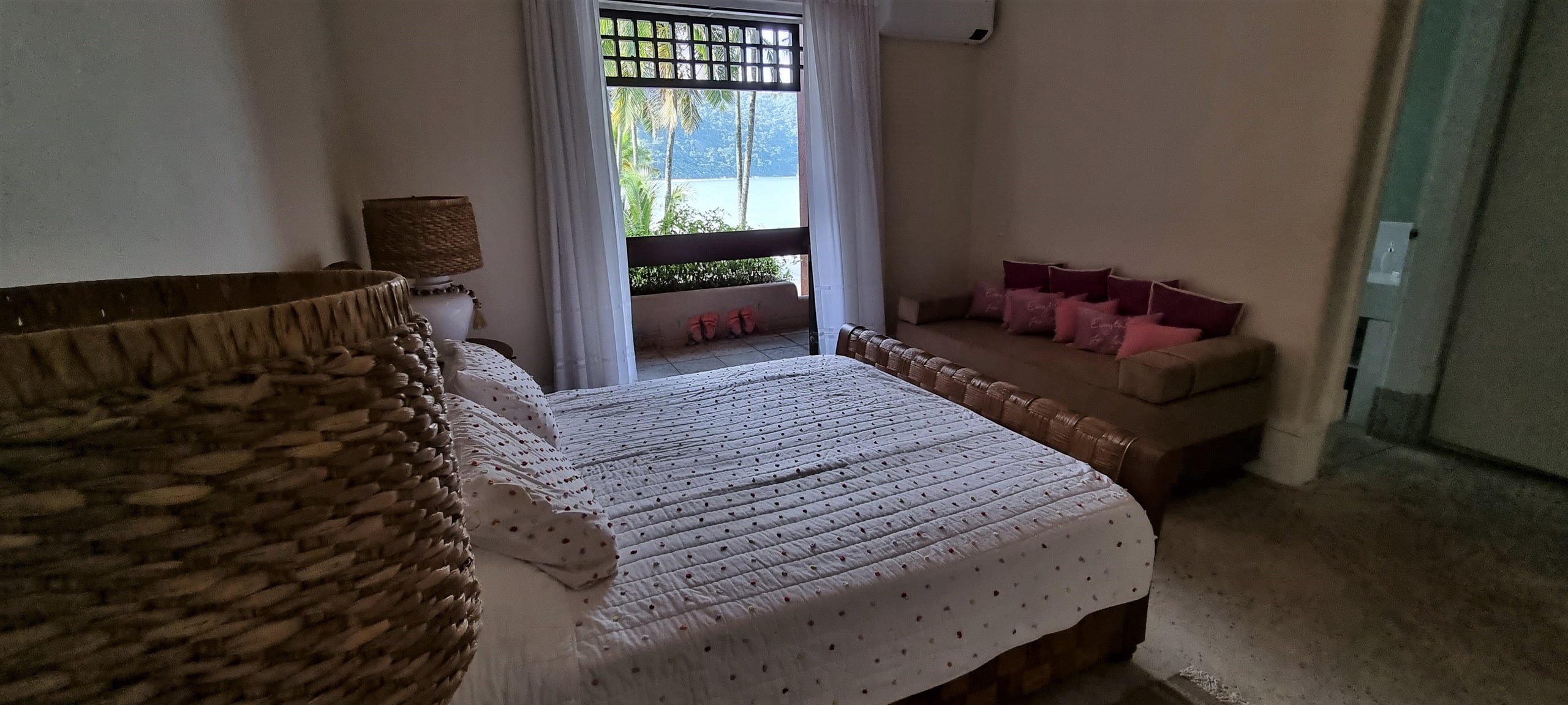 Casas Locaão Pé na Areia Condominio Iporanga