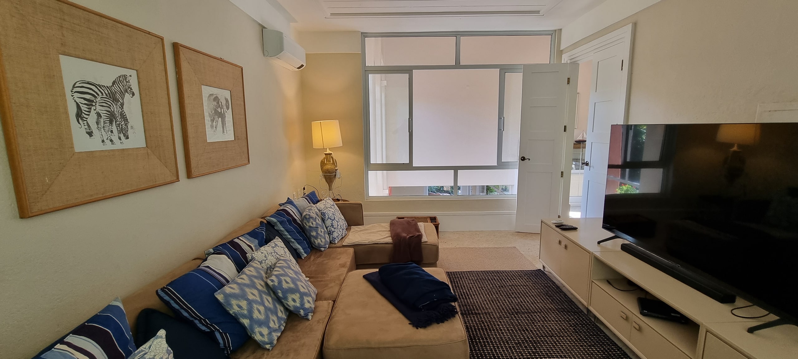 Casas Locaão Pé na Areia Condominio Iporanga