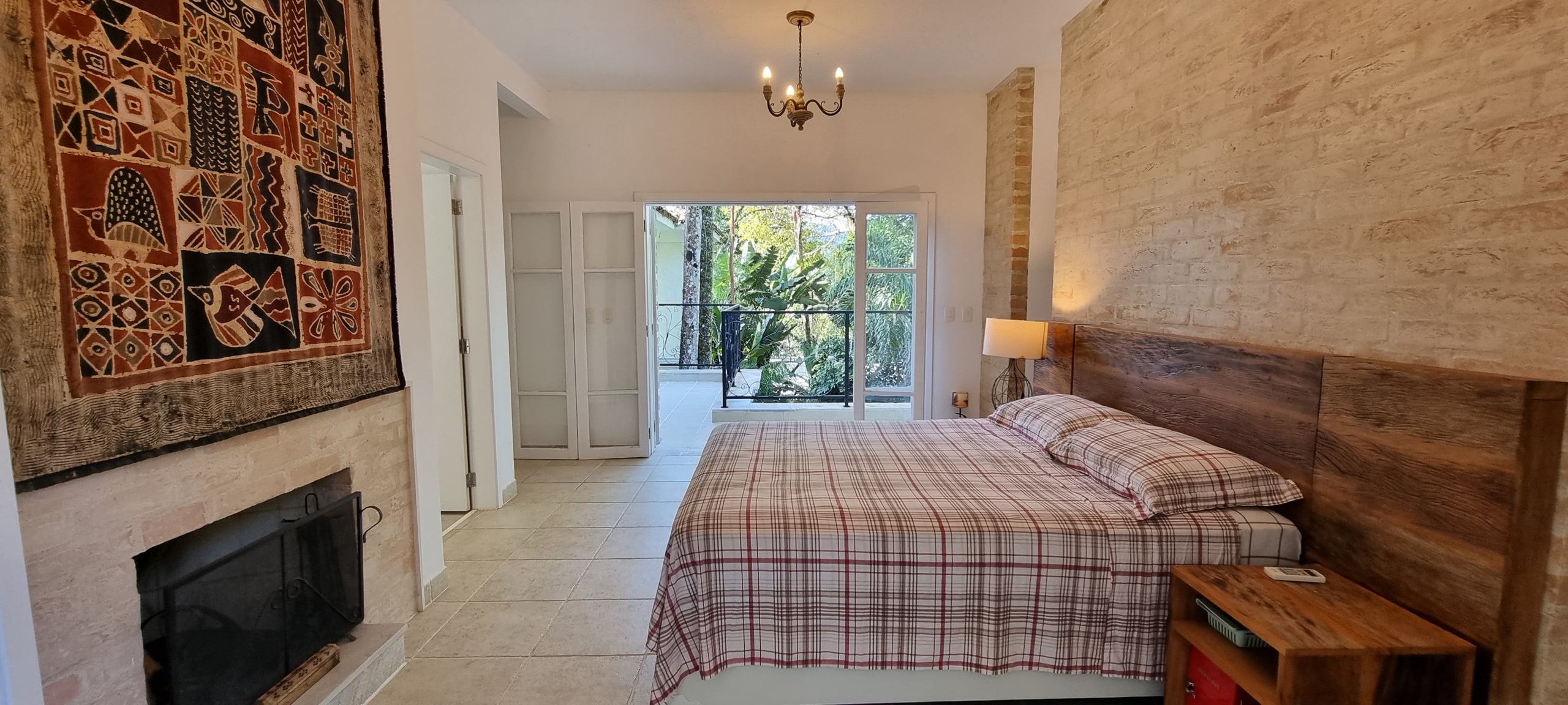 Locação no Condominio Iporanga Guaruja