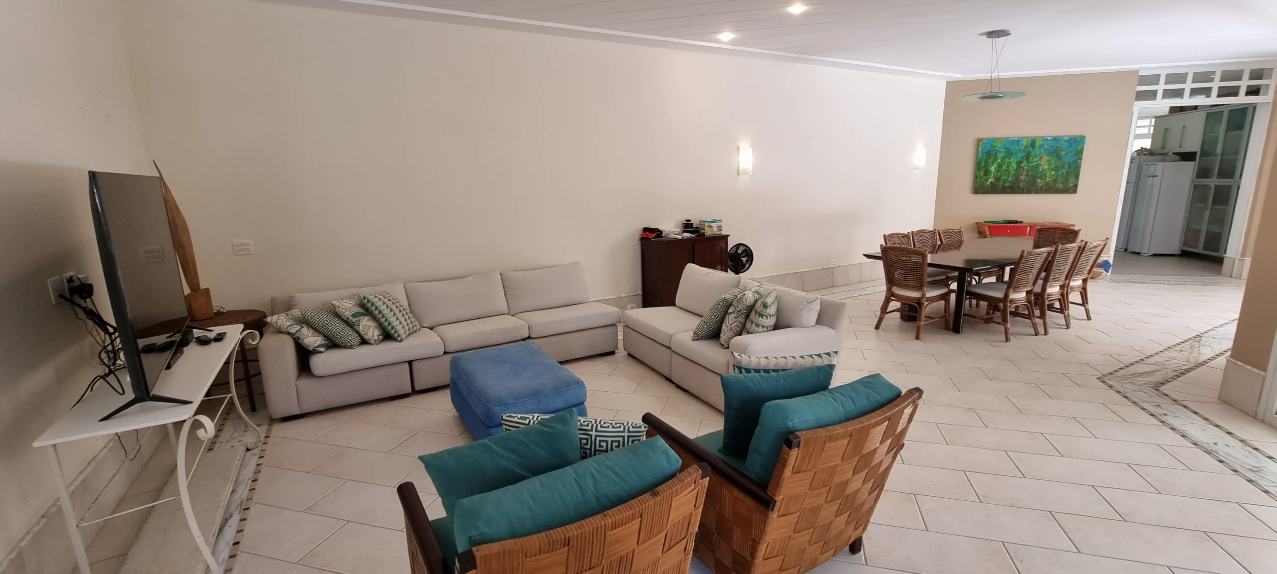 Casa Venda Perto da Praia no Condominio Iporanga Guarujá