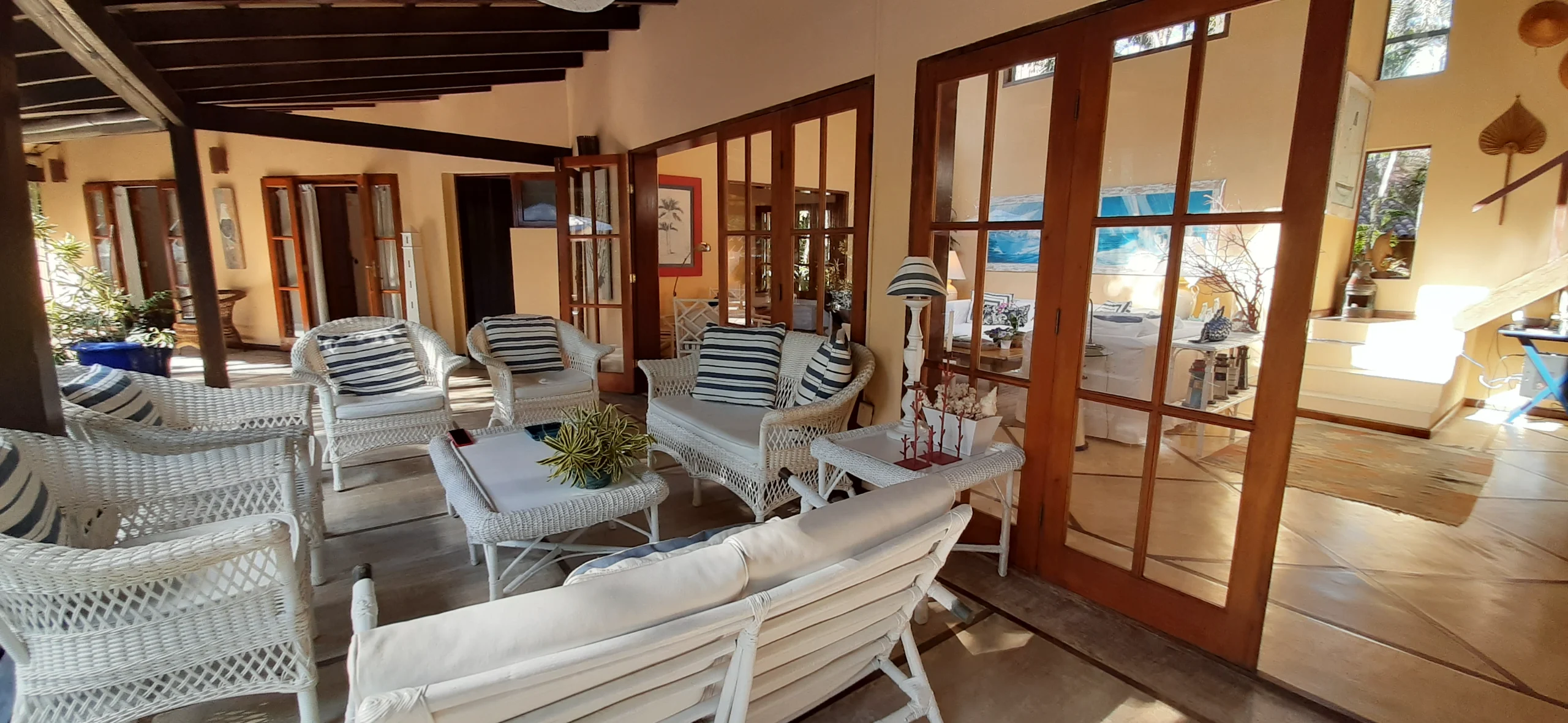 Aluguel Temporada Condominio Iporanga Guaruja Reveillon Carnaval Praia Iporanga