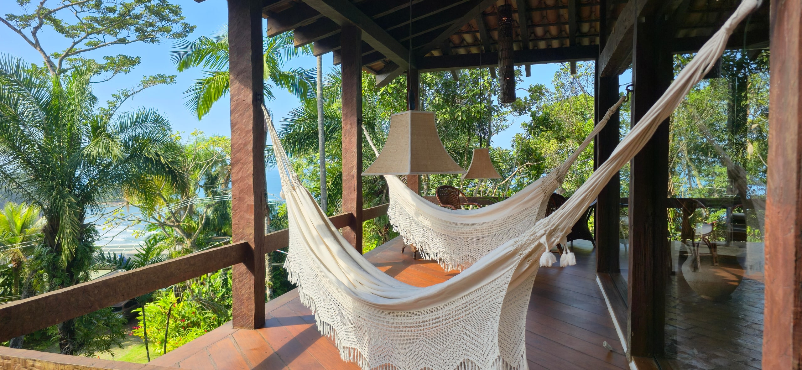 Casa no Condomínio São Pedro Guarujá — Villa 165