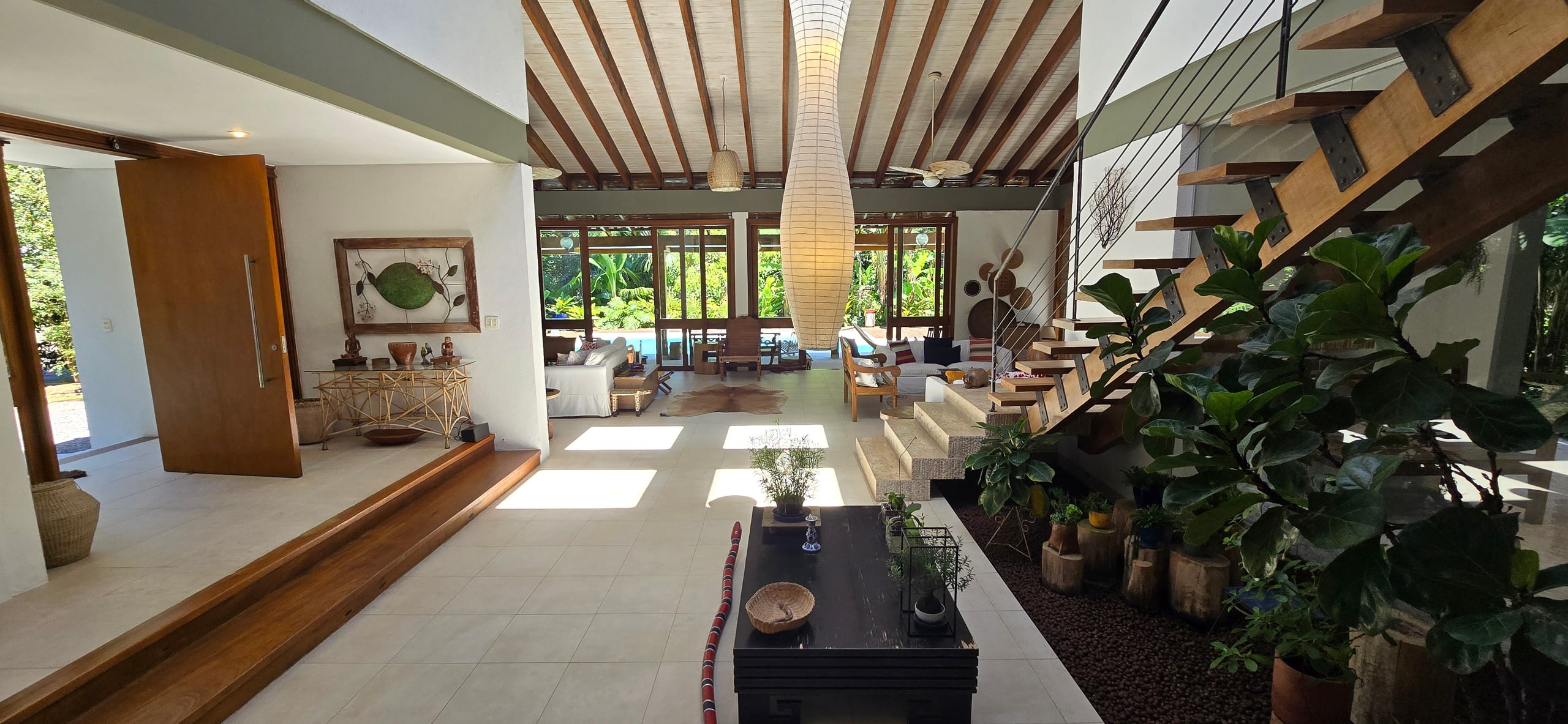 Casa Venda Condominio Iporanga com Piscina e proxima a Praia de Iporanga Guaruja