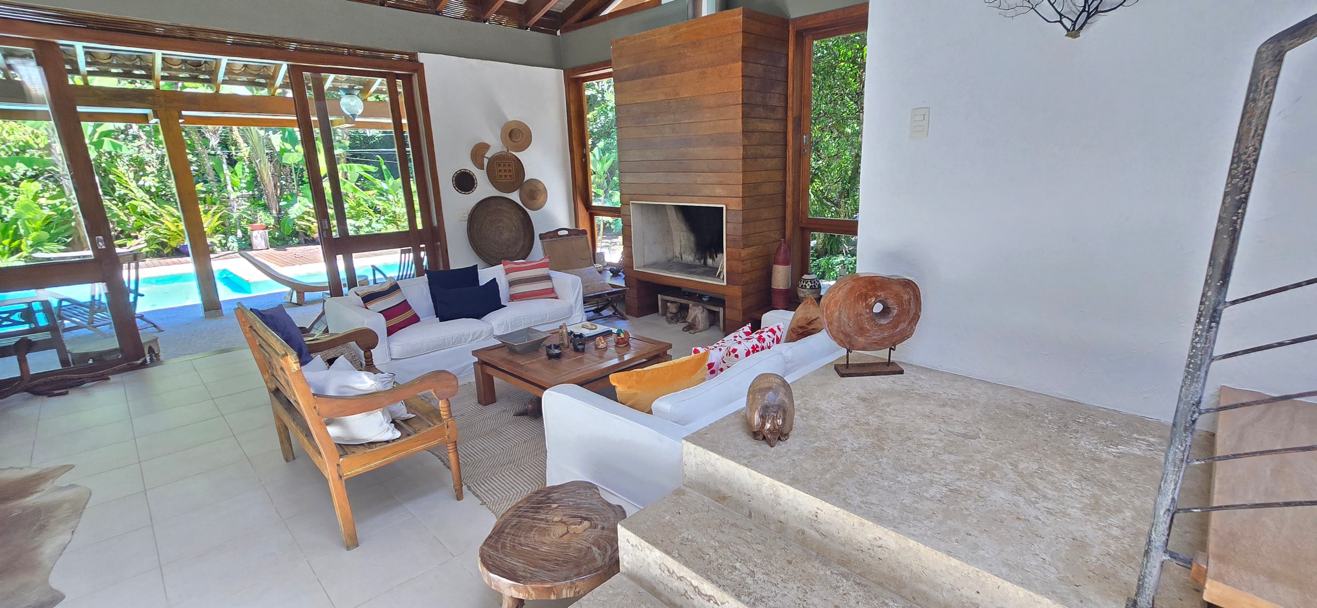 Casa Venda Condominio Iporanga com Piscina e proxima a Praia de Iporanga Guaruja