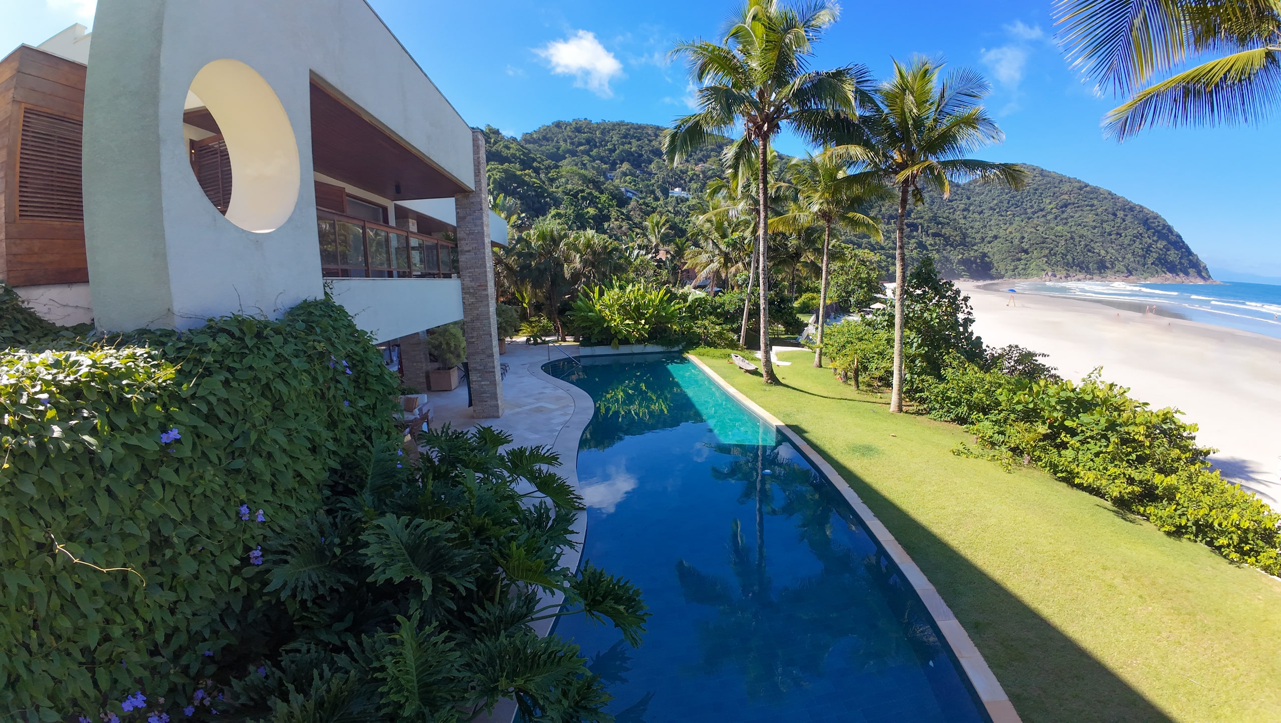 Casa Pé na Areia Aluguel no Condominio Taguaiba Guarujá