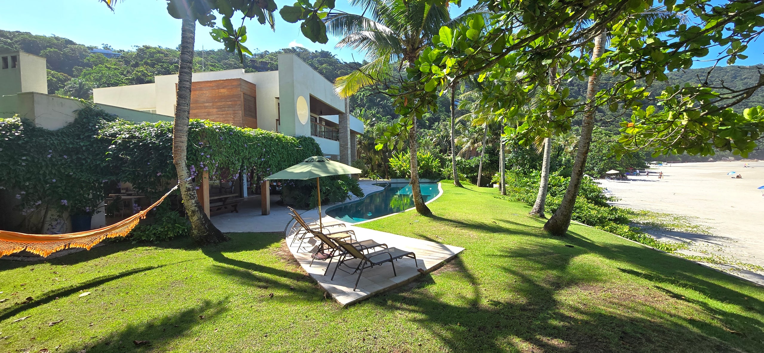 Casa Pé na Areia Aluguel no Condominio Taguaiba Guarujá