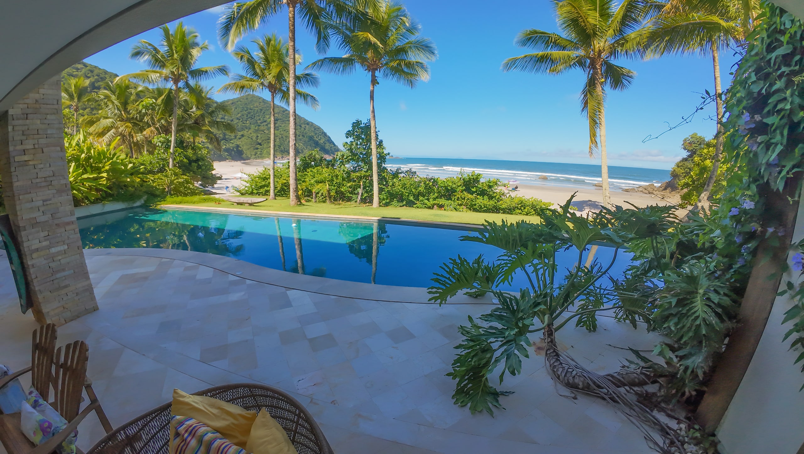 Casa Pé na Areia Aluguel no Condominio Taguaiba Guarujá