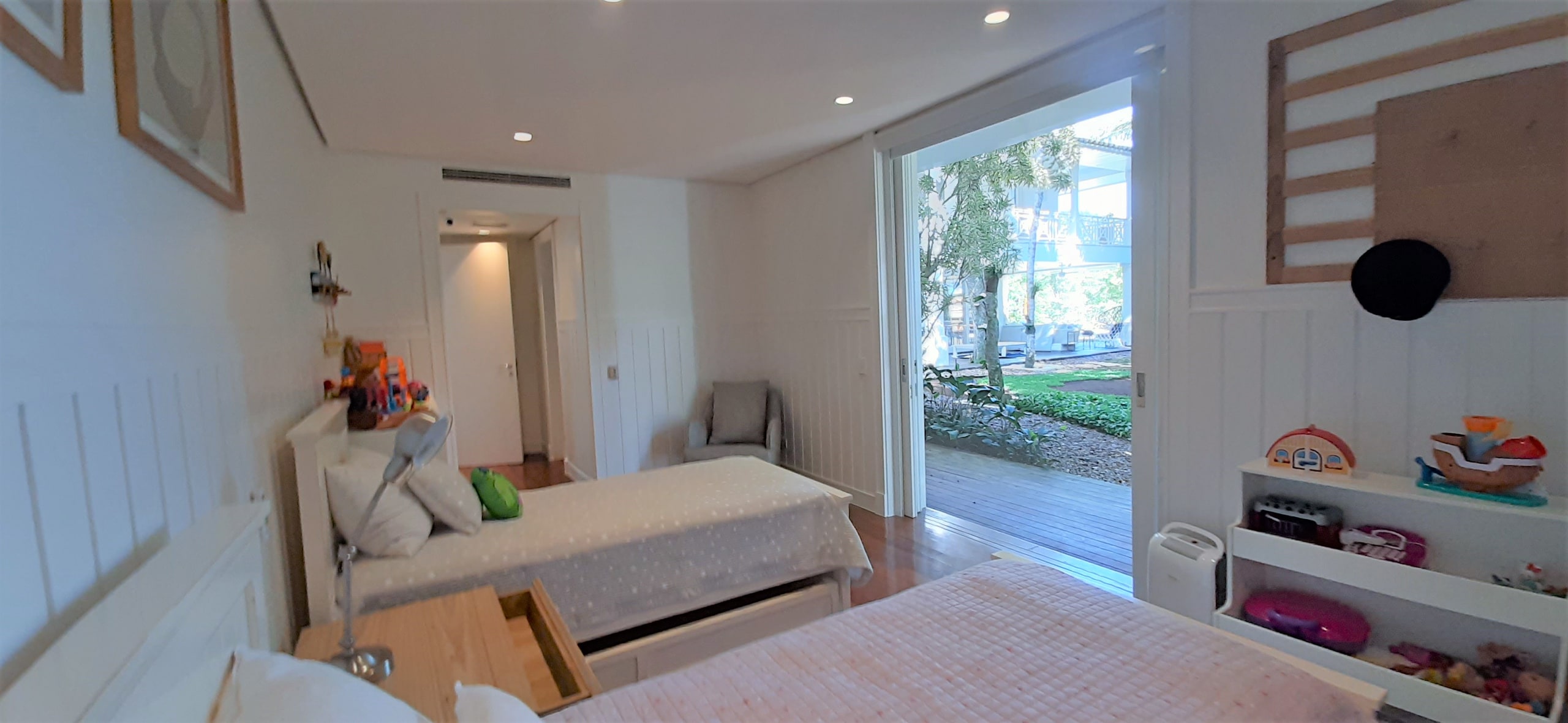 Casa a venda Condominio Iporanga no Guarujá