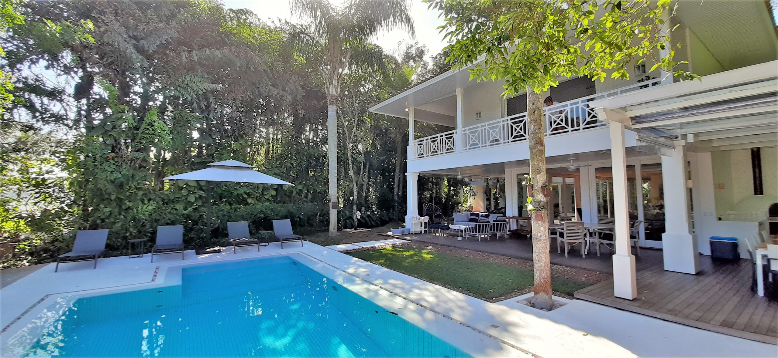 Casa a venda Condominio Iporanga no Guarujá