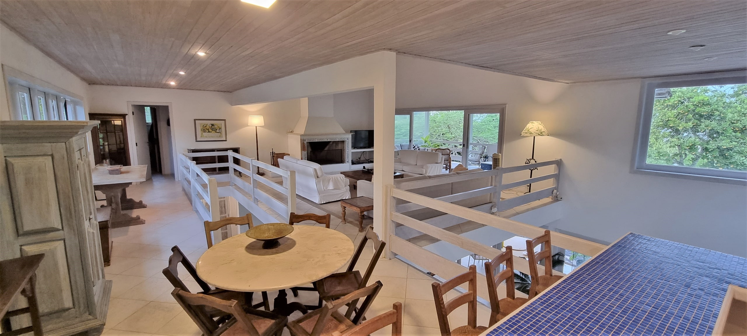 Casa a Venda na Praia das Conchas Condomínio Iporanga