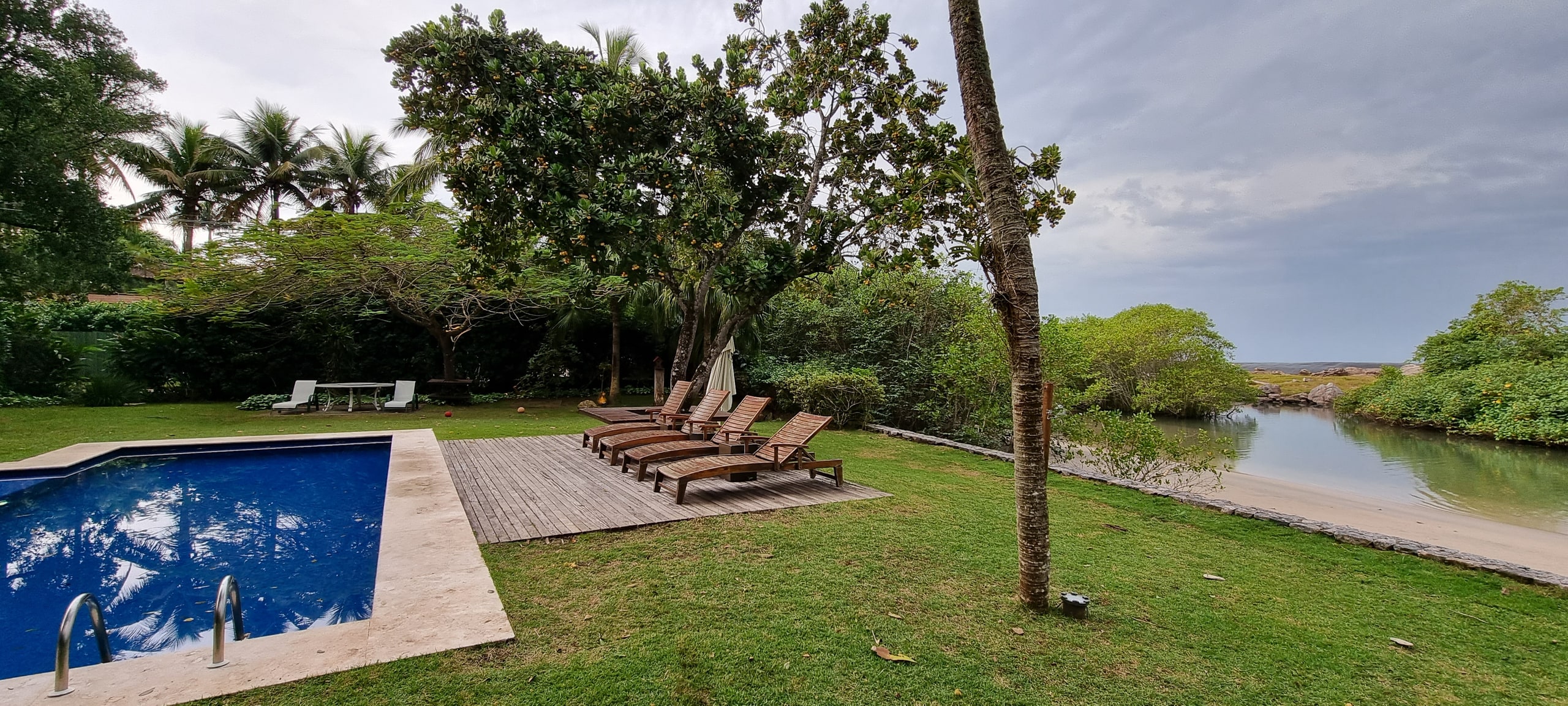 Casa no Condomínio Iporanga Guarujá — Villa 454