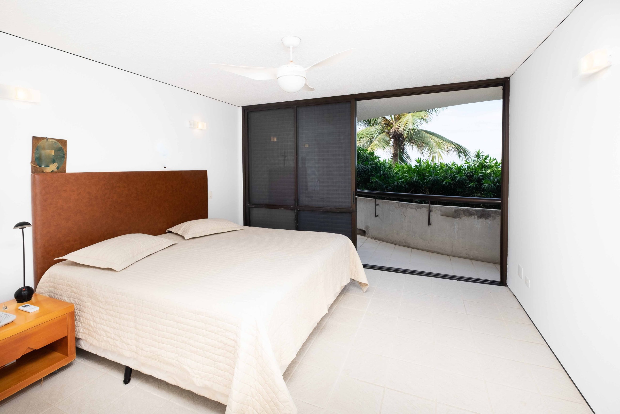 Casa Pé na Areia no Condominio Taguaiba Guaruja
