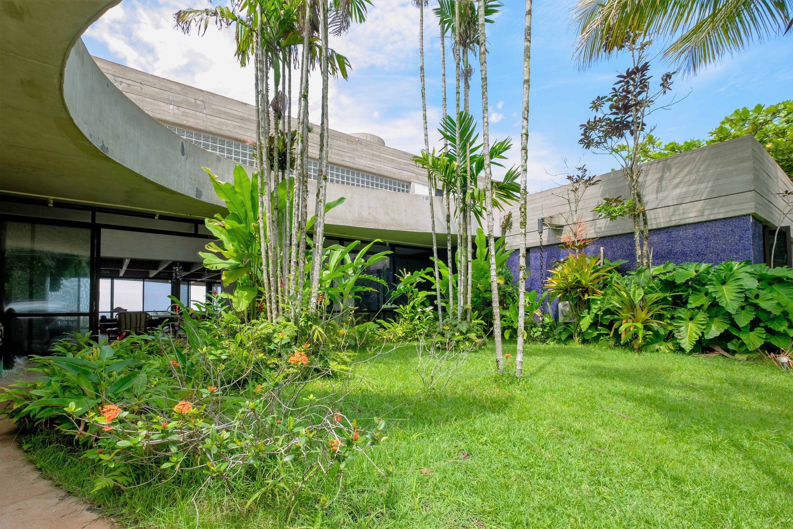 Casa Pé na Areia no Condominio Taguaiba Guaruja