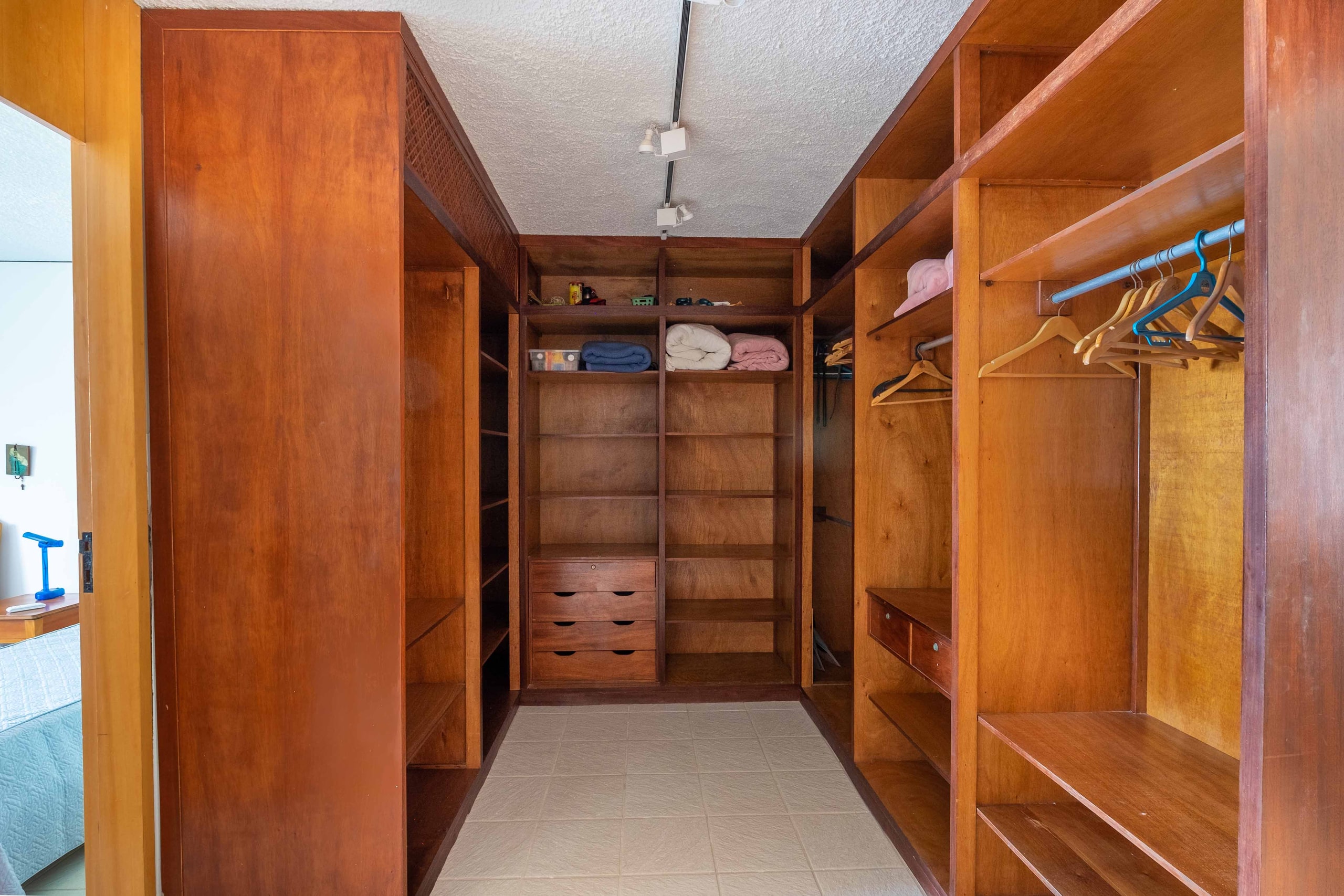 Casa Pé na Areia no Condominio Taguaiba Guaruja
