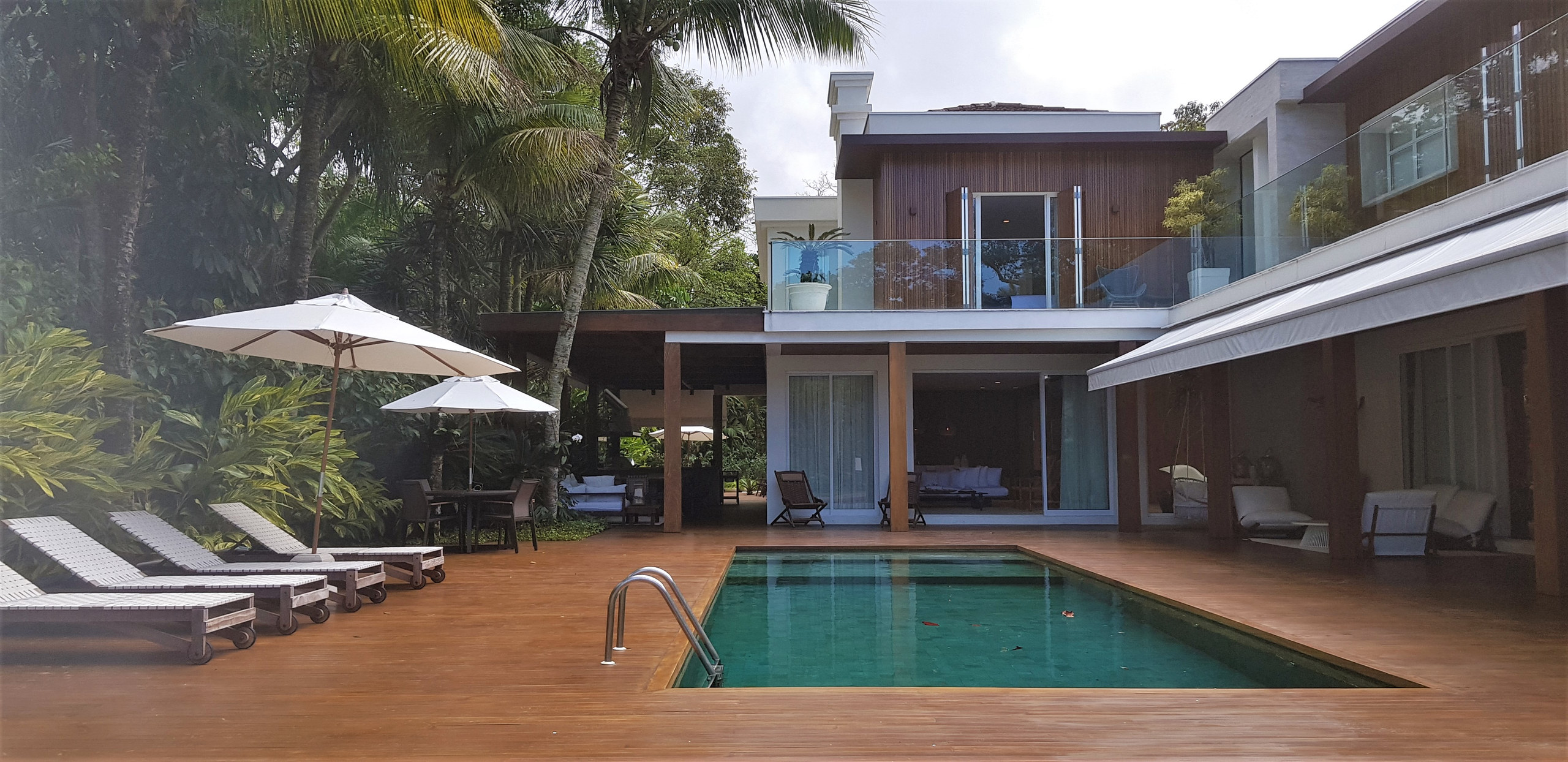 Casa Pé na Areia Condominio Iporanga Praia das Conchas