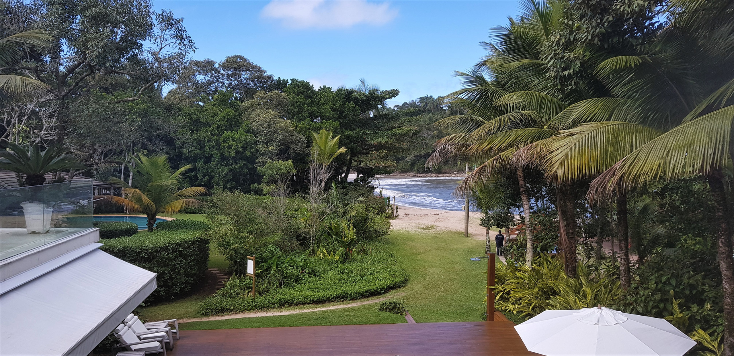Casa Pé na Areia Condominio Iporanga Praia das Conchas