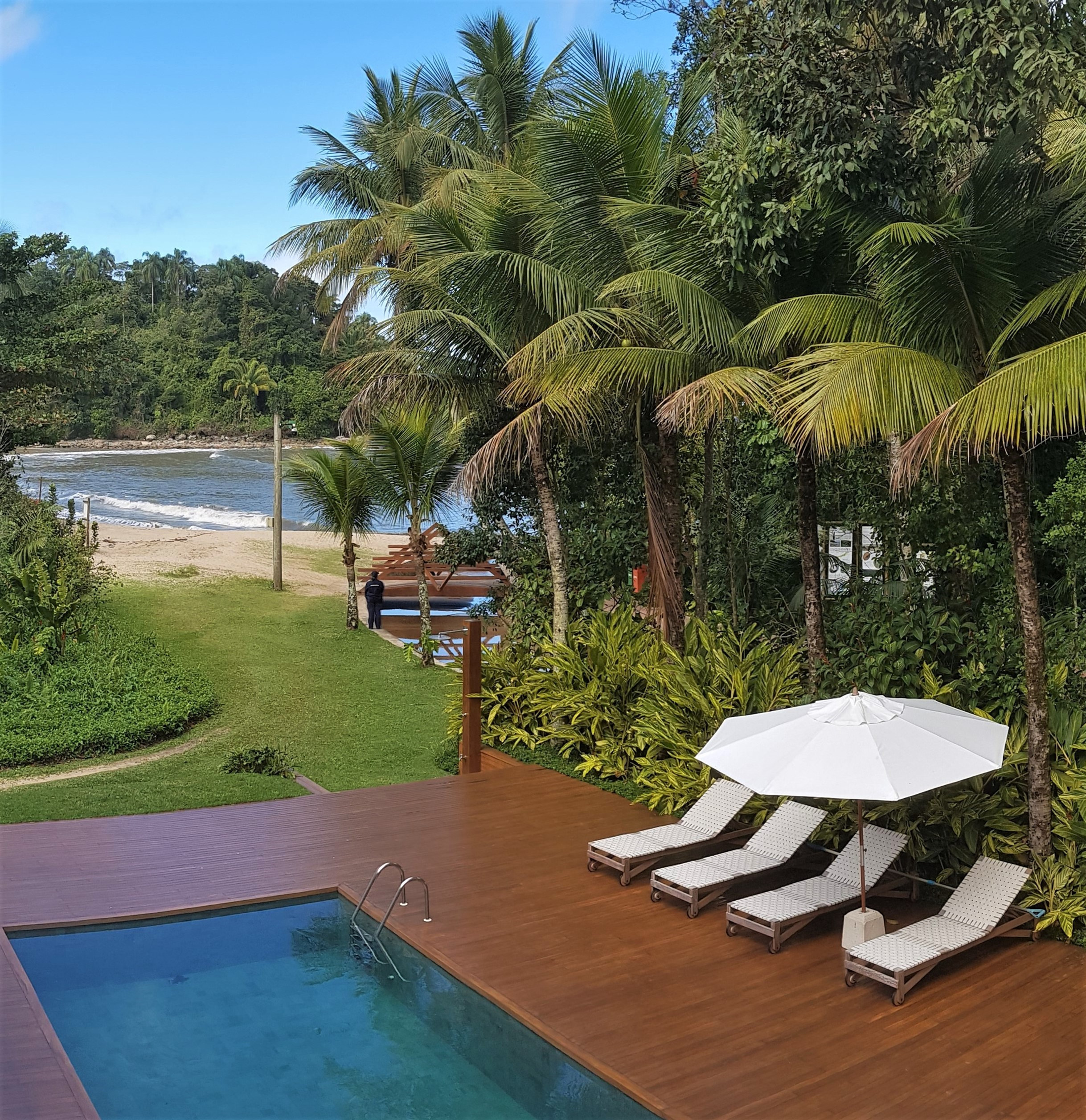 Casa Pé na Areia Condominio Iporanga Praia das Conchas