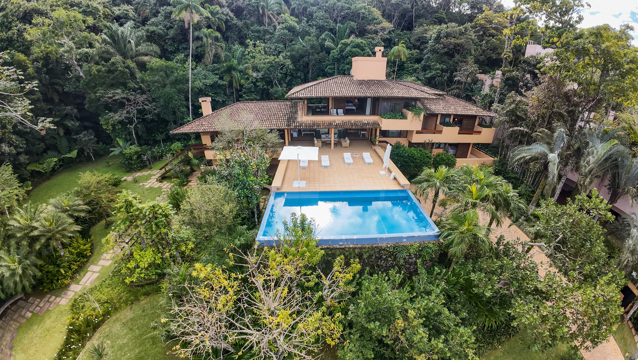 Casa no Condominio de São Pedro Vista Mar perto Praia São Pedro Guaruja