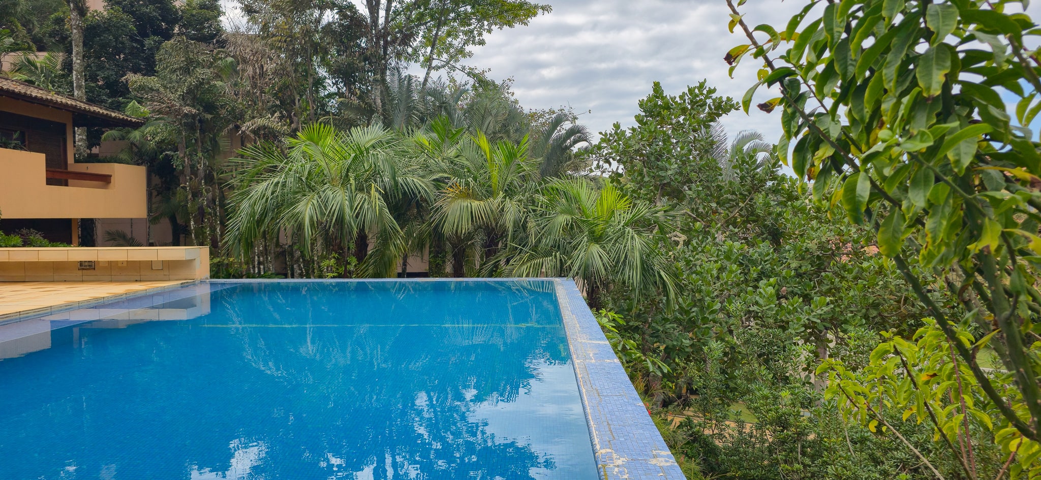 Casa no Condominio de São Pedro Vista Mar perto Praia São Pedro Guaruja