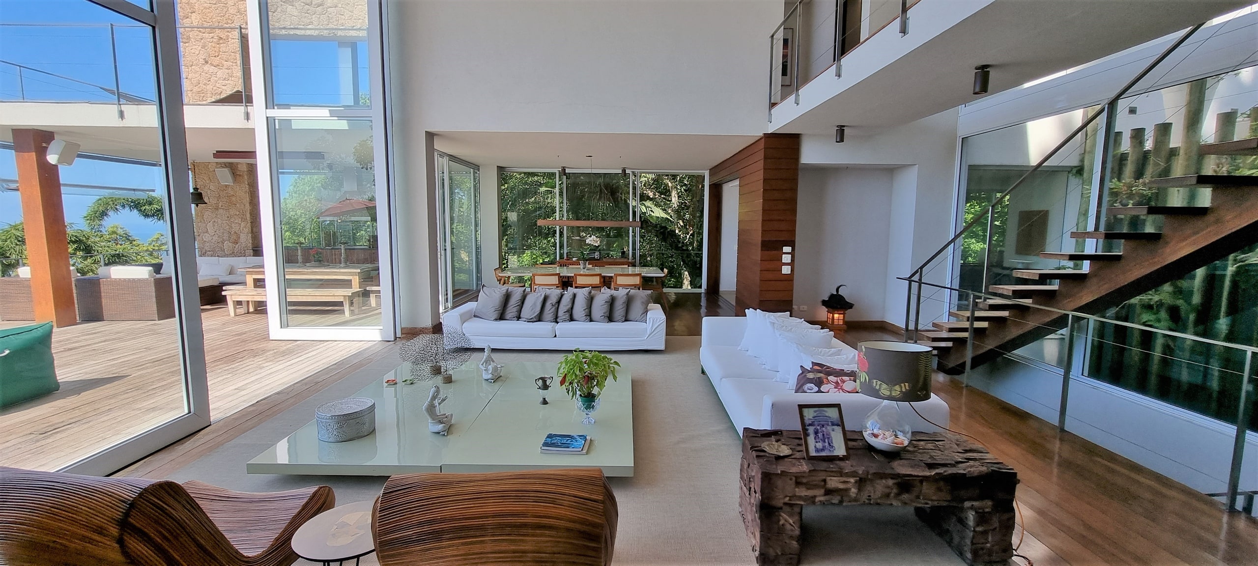 Casa no Condominio Tijucopava com Vista para o Mar