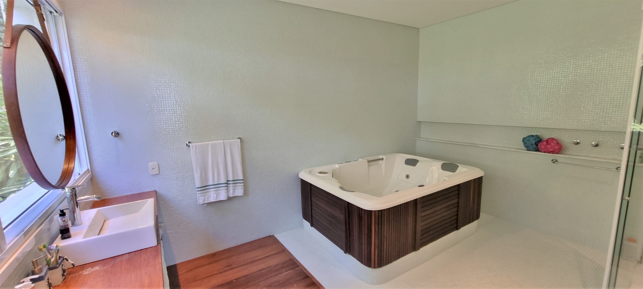 Casa no Condominio Tijucopava com Vista para o Mar