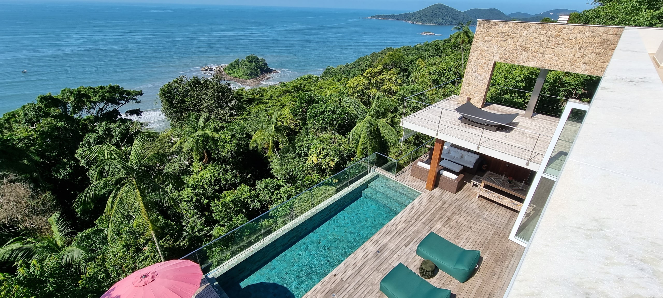 Casa no Condomínio Tijucopava Guarujá — Villa 202