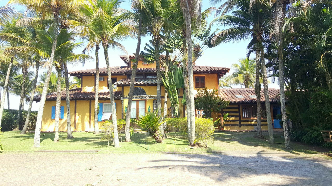 Casa Pé na Areia Condominio Iporanga Guarujá